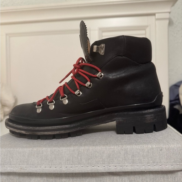 Bally Men´s Black Leather Boots with Vibrant Red Laces